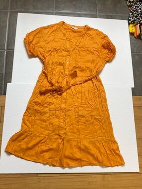 Splendid Bright Orange Scoop-Neck Top